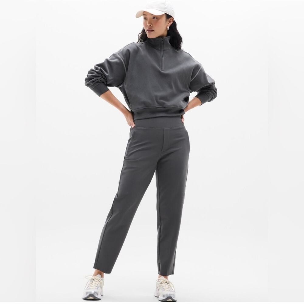 NWOT Athleta Endless High Rise Pant in Shadow Gray Size 4